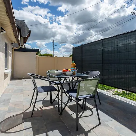 Jade By Interhome בית נופש דיבה-סור-מר